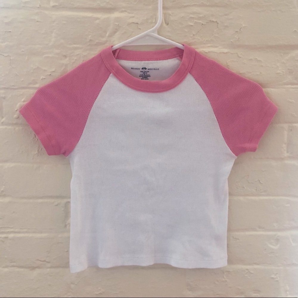 Pink/White Bella 💕